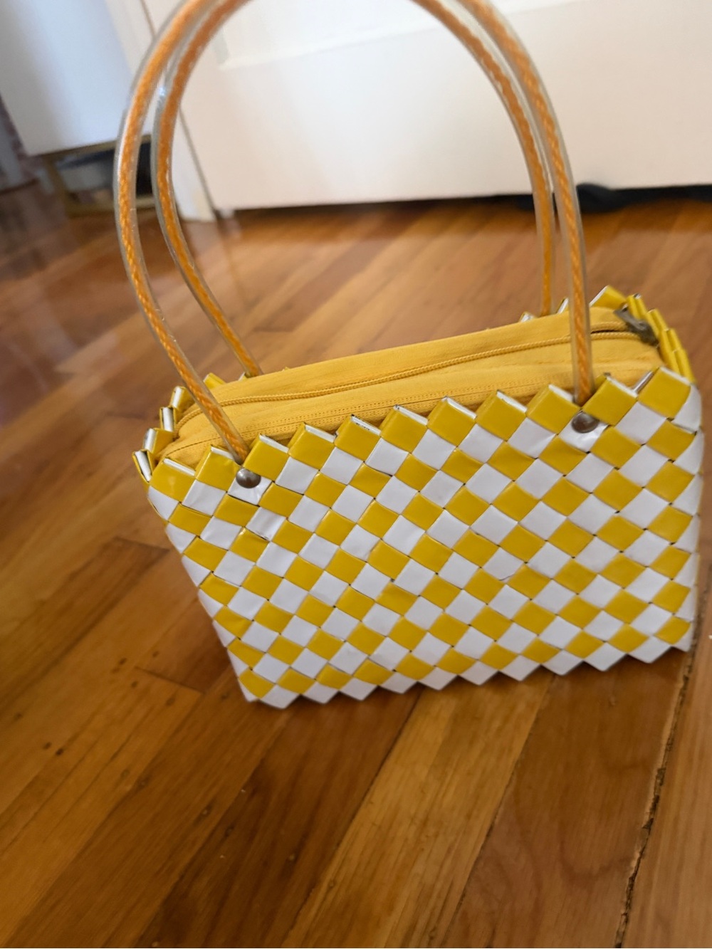 Woven yellow and white vintage handbag